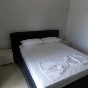 Hotel Sunrays, Sarandë