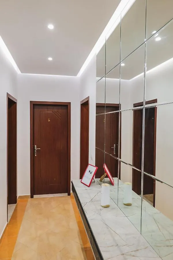 Vila Ahmeti Sarandë 0*,