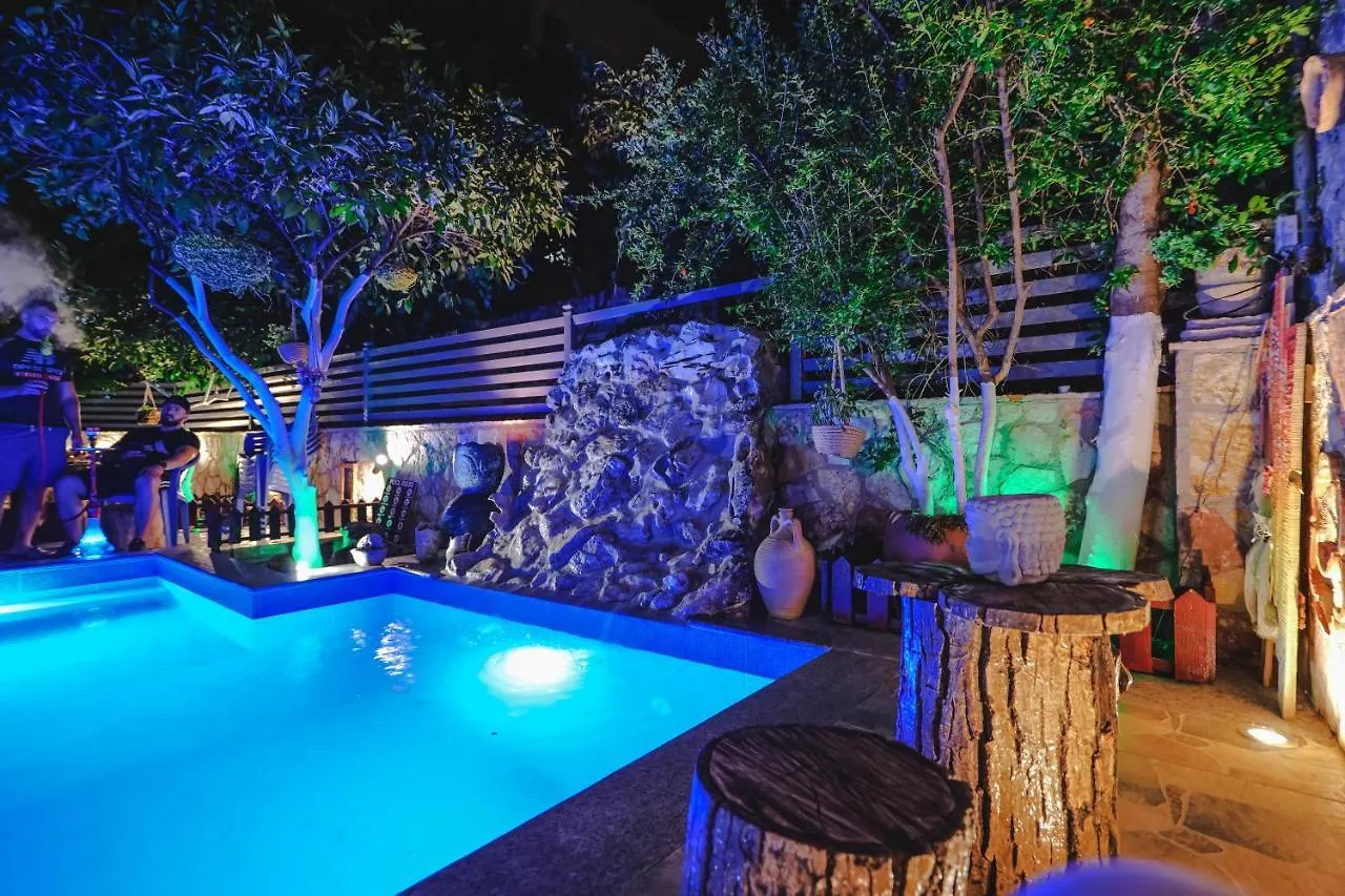 Vila Ahmeti Sarandë