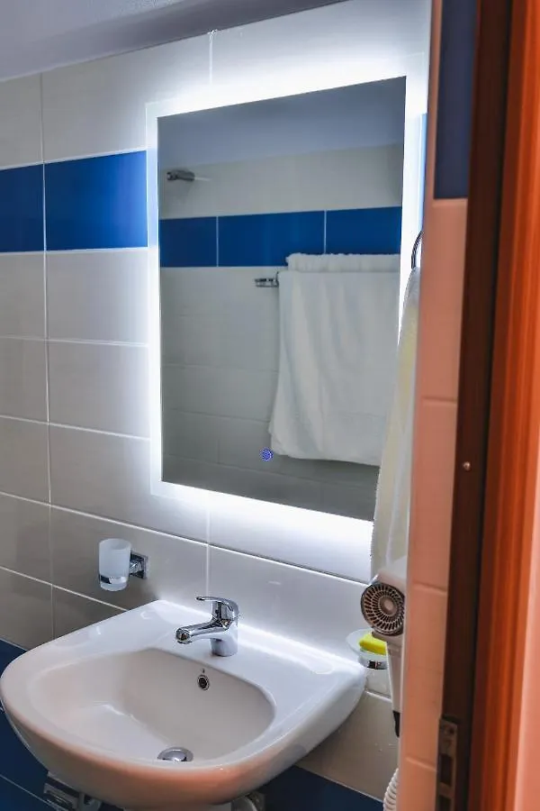 Vila Ahmeti Sarandë