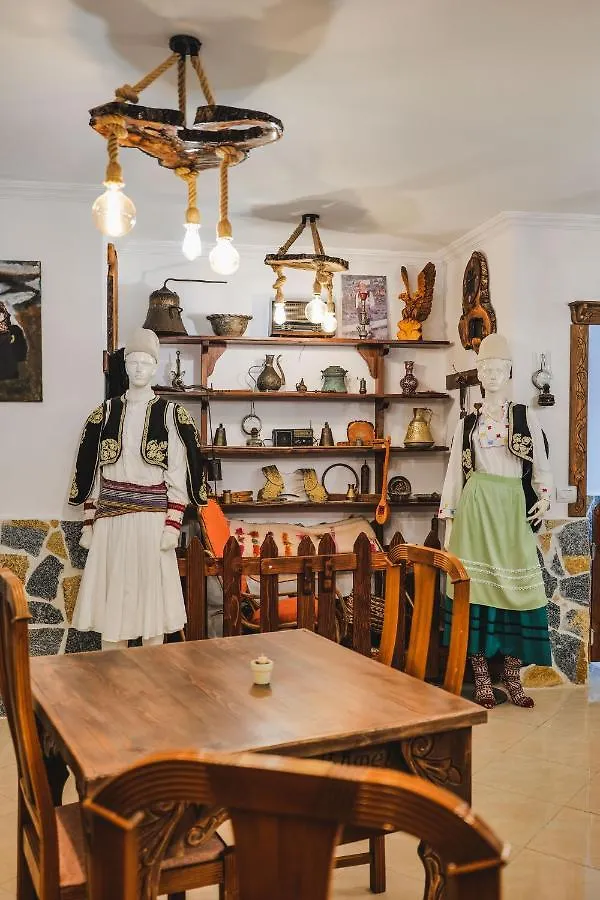 Vila Ahmeti Sarandë Albania