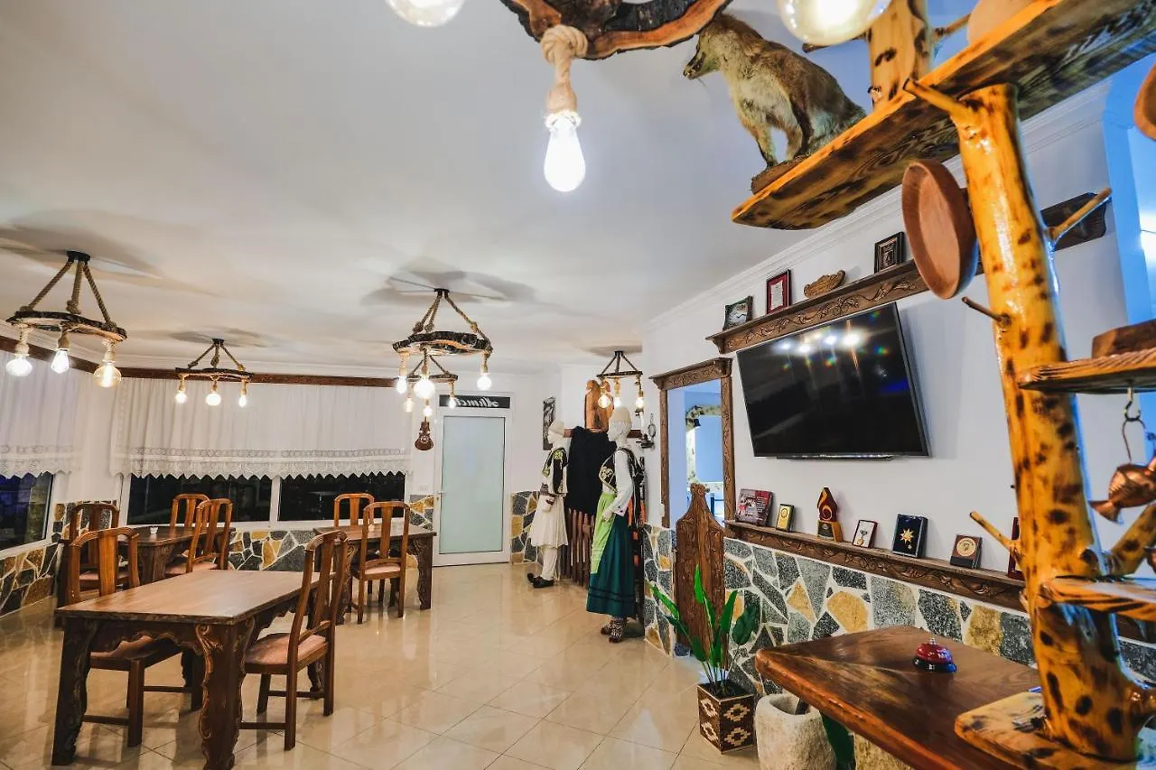 Bed & Breakfast Vila Ahmeti Sarandë