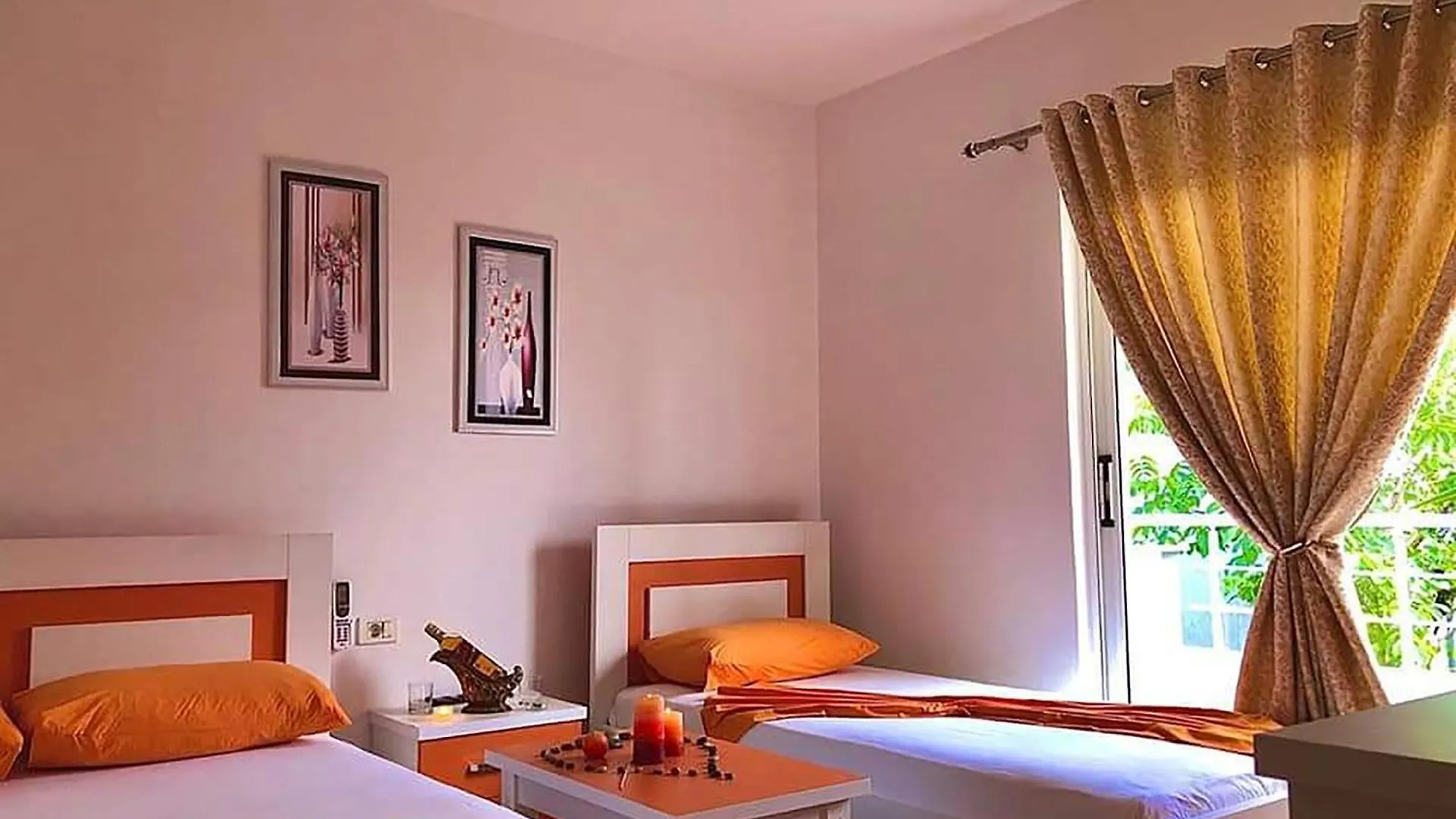 Vila Ahmeti Sarandë 0*,  Albania